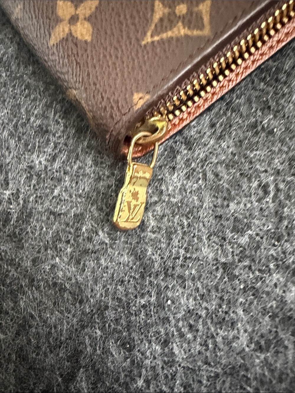 Louis Vuitton Monogram Canvas Long Zip Wallet VGUC - Picture 15 of 15